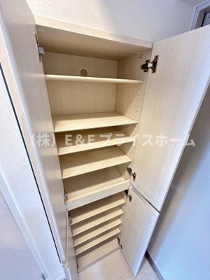 【収納】 | 仲介手数料半額！HPに初期費用記載！「プライスホーム」で検索！リアンシエルブルー薬院