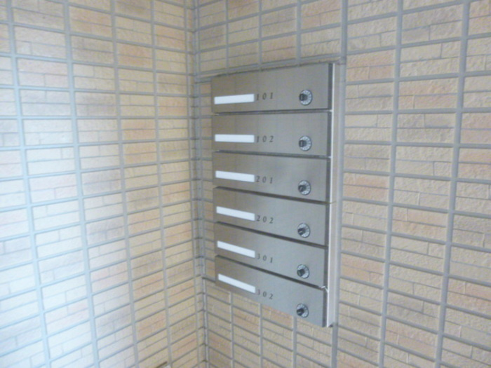 ファミール妙典のロビー