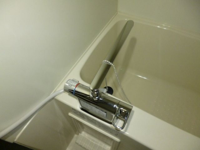 Ｇｒａｎｄ　Ｔｉｅｒの浴室|サーモスタッド付き水栓