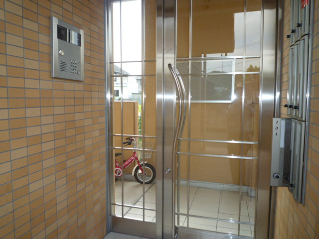 Ｇｒａｎｄ　Ｔｉｅｒのエントランス|オートロック