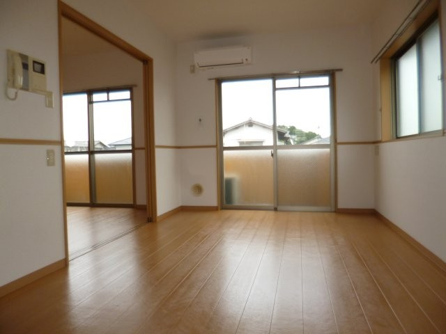 Ｇｒａｎｄ　Ｔｉｅｒの居間・リビング