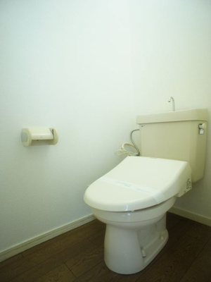 【トイレ】 | ドミールタナカⅢ | 洋式の水洗トイレです♪