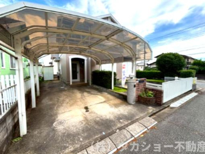 【駐車場】 | 木更津市八幡台6丁目　中古戸建 | 駐車場は3台可能です☆彡