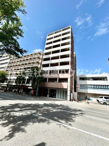 プルミエール江坂の外観