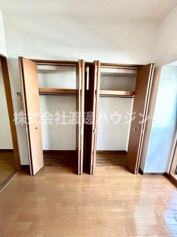 プルミエール江坂の収納