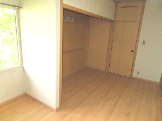 北見市高砂町１２番３号　中古売家の洋室