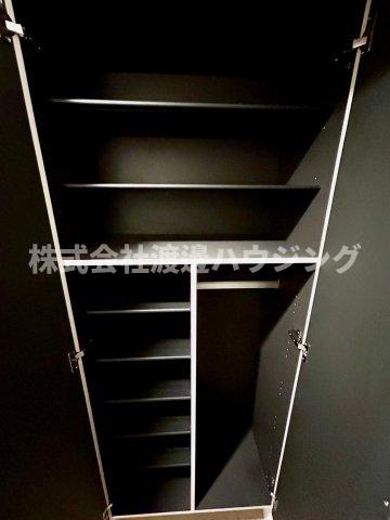 グリーナリー江坂公園の収納|天井高シューズBOＸ