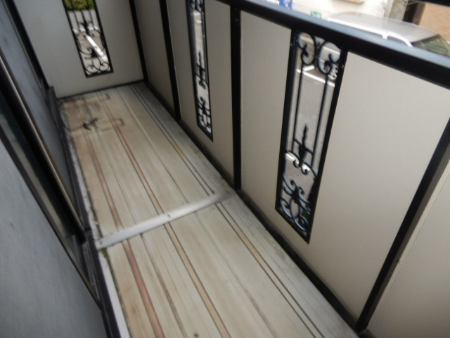 OA FLAT東南 A棟のバルコニー