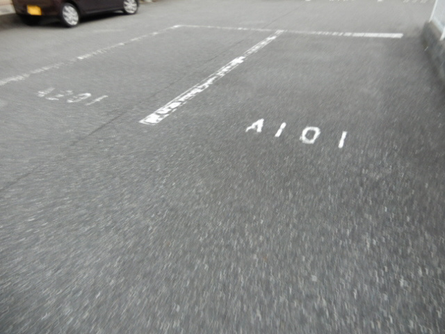 OA FLAT東南 A棟の駐車場