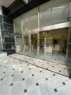 【エントランス】 | 清潔なエントランスです