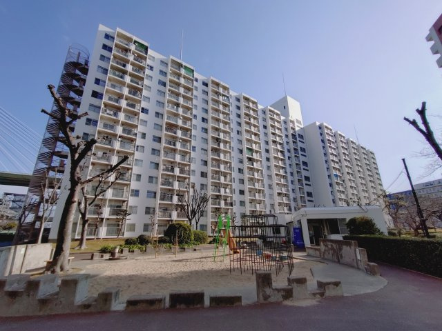 天保山第五コーポ1号棟の外観