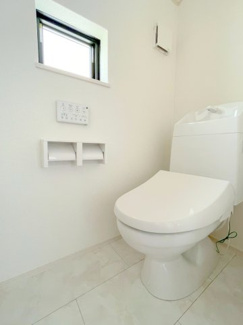 【トイレ】 | 小平市栄町3丁目　新築戸建　【全1棟】