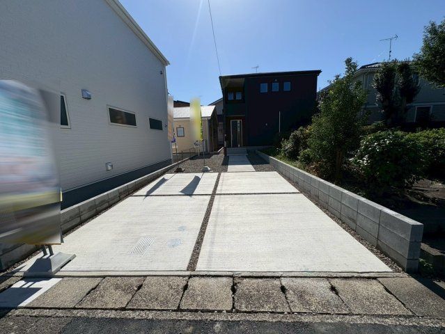 【商談中】リーブルガーデン　岐阜市薬師町　全3区画分譲の駐車場|北側は砂利敷で除草や防犯対策も安心です！