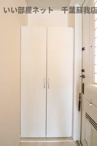 ファーストターフ鎌取　Ａの収納|シューズボックス