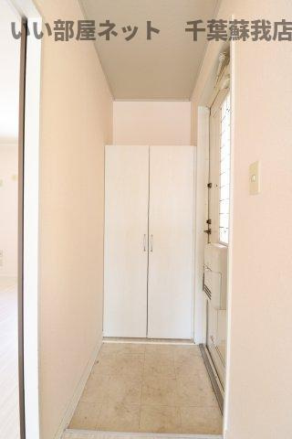 ファーストターフ鎌取　Ａの玄関|毎日通る玄関はこちらです