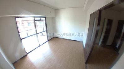 【居間・リビング】 | ギャレ近大前