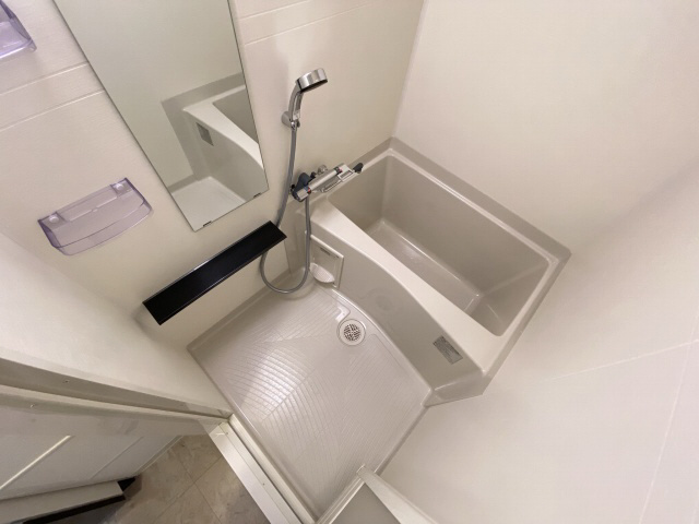 神戸市兵庫区大開通３丁目の賃貸マンションの浴室|追焚機能付浴室