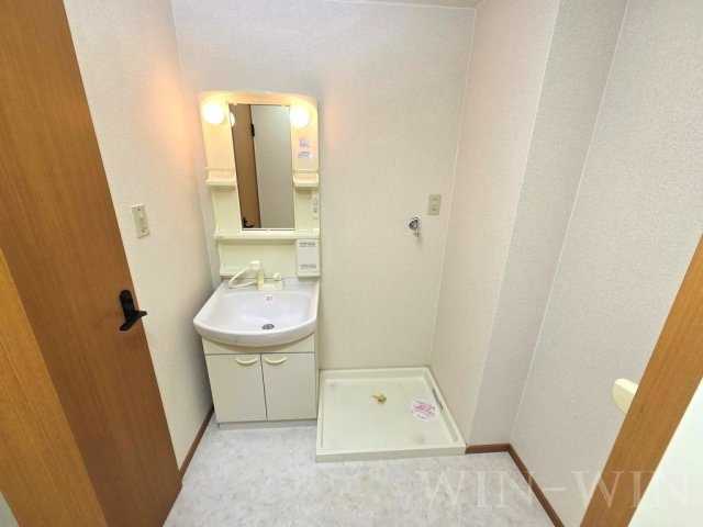 クレスト・雅の洗面所