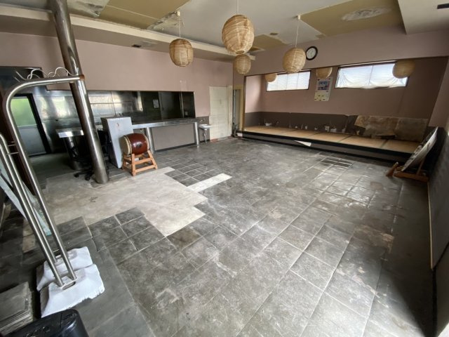 船木　店舗兼住宅の内装