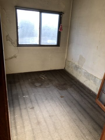船木　店舗兼住宅の洋室
