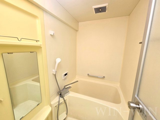 春日グリーンフラッツの浴室