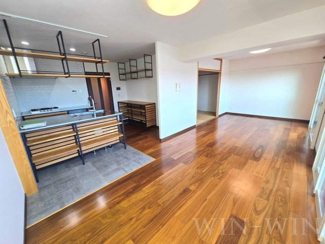 春日グリーンフラッツの居間・リビング