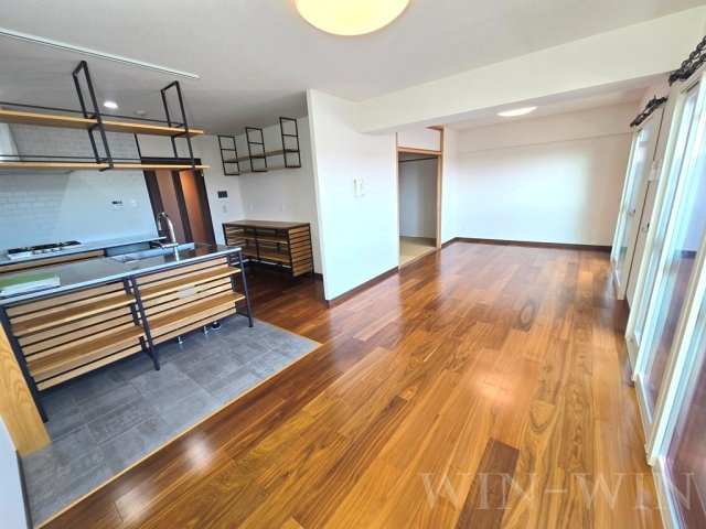 春日グリーンフラッツの居間・リビング