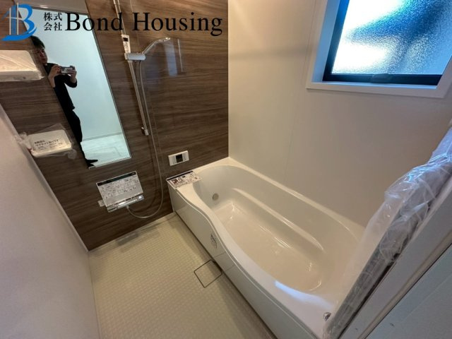 「こだわり設備」「LDK20帖以上」朝霧町 限定1棟の浴室