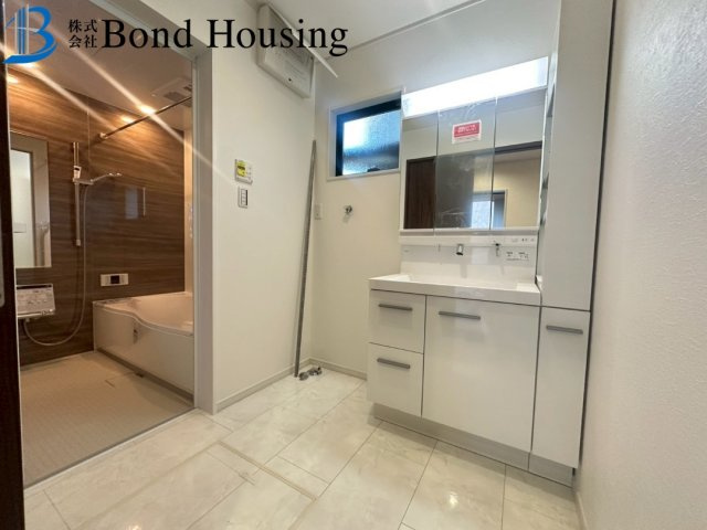 「こだわり設備」「LDK20帖以上」朝霧町 限定1棟の独立洗面台
