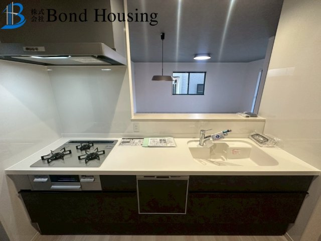 「こだわり設備」「LDK20帖以上」朝霧町 限定1棟のキッチン