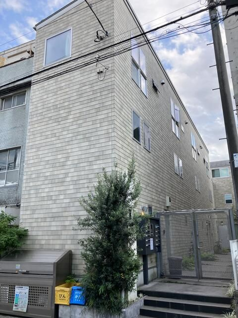 アリュイッテ西荻窪の外観