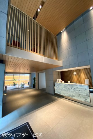 【エントランス】 | プラウドシティ新大阪 | エントランスホール