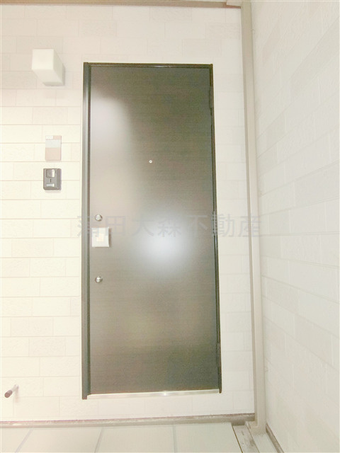 ベルリード西蒲田の玄関