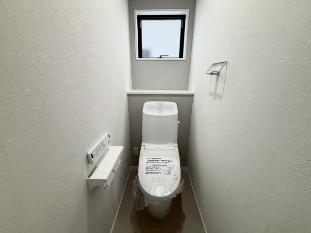 若葉町　新築戸建てのトイレ
