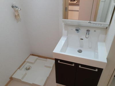 【洗面所】 | アグネス | 脱衣スペースもあります