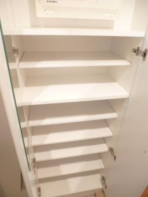 【収納】 | スカイコート新宿弐番館