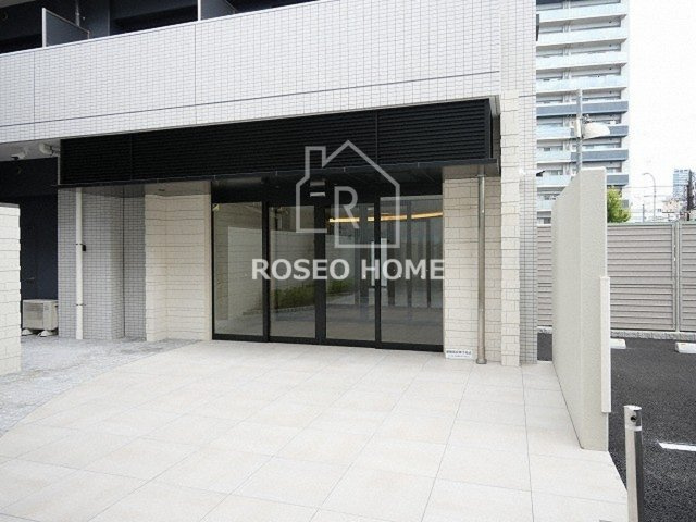 gm難波ウエストDCのエントランス