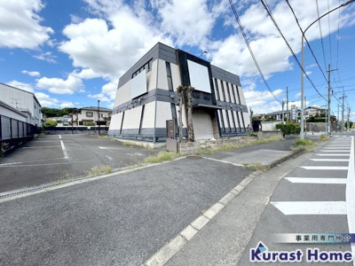 【外観】 | 香芝市真美ケ丘ロードサイドテナント