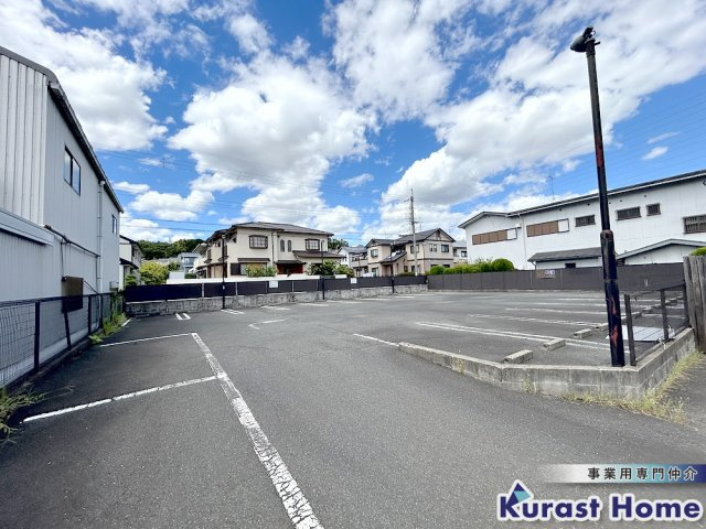【駐車場】 | 香芝市真美ケ丘ロードサイドテナント