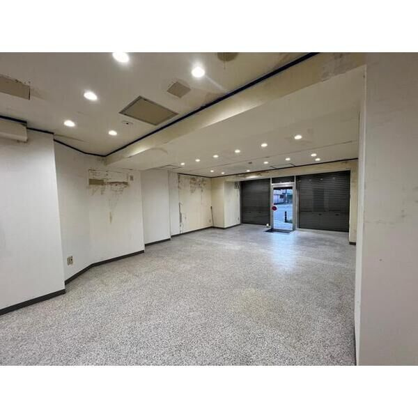 大阪市旭区赤川２丁目の店舗事務所の内装