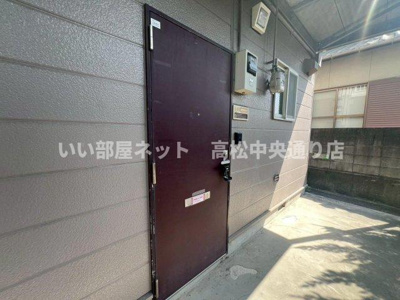 【エントランス】 | エクセル牟礼