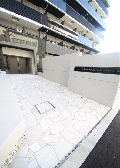 【エントランス】 | S-RESIDENCE難波大国町Uno