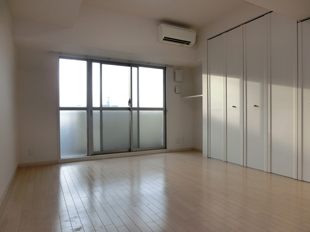 アーバネス淀川の寝室