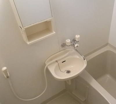 【洗面所】 | ドゥエルオオタニ