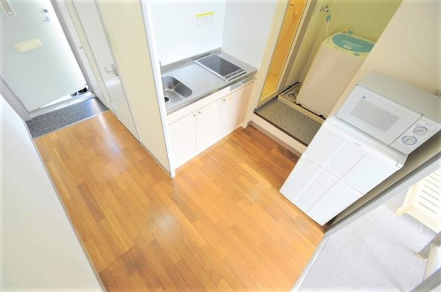 レオパレスＰｒｅｆｅｒｅｎｔｅの玄関