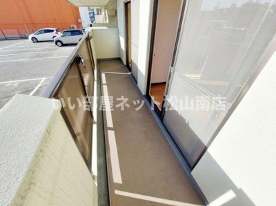 【バルコニー】 | マンション南小坂