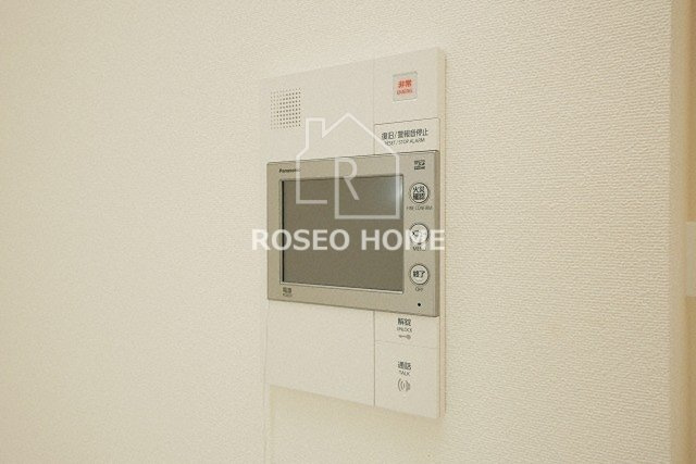 ラドゥセール九条のセキュリティ|同マンション別部屋：参考写真