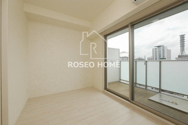 ラドゥセール九条の洋室|同マンション別部屋：参考写真