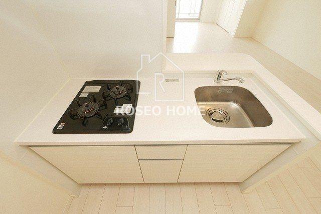 ラドゥセール九条のキッチン|同マンション別部屋：参考写真