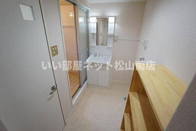 【洗面所】 | レ・セーナ東石井